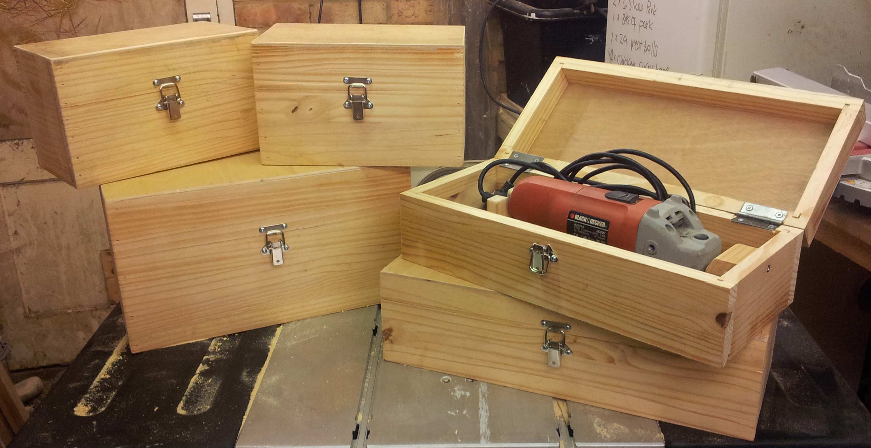 Power tool box - Wood Newt